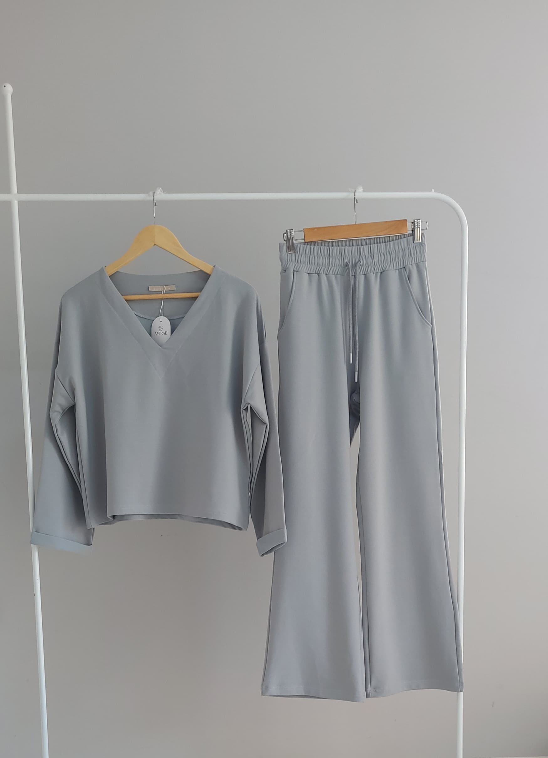 JOGGING AMIRAL GRIS BLEU